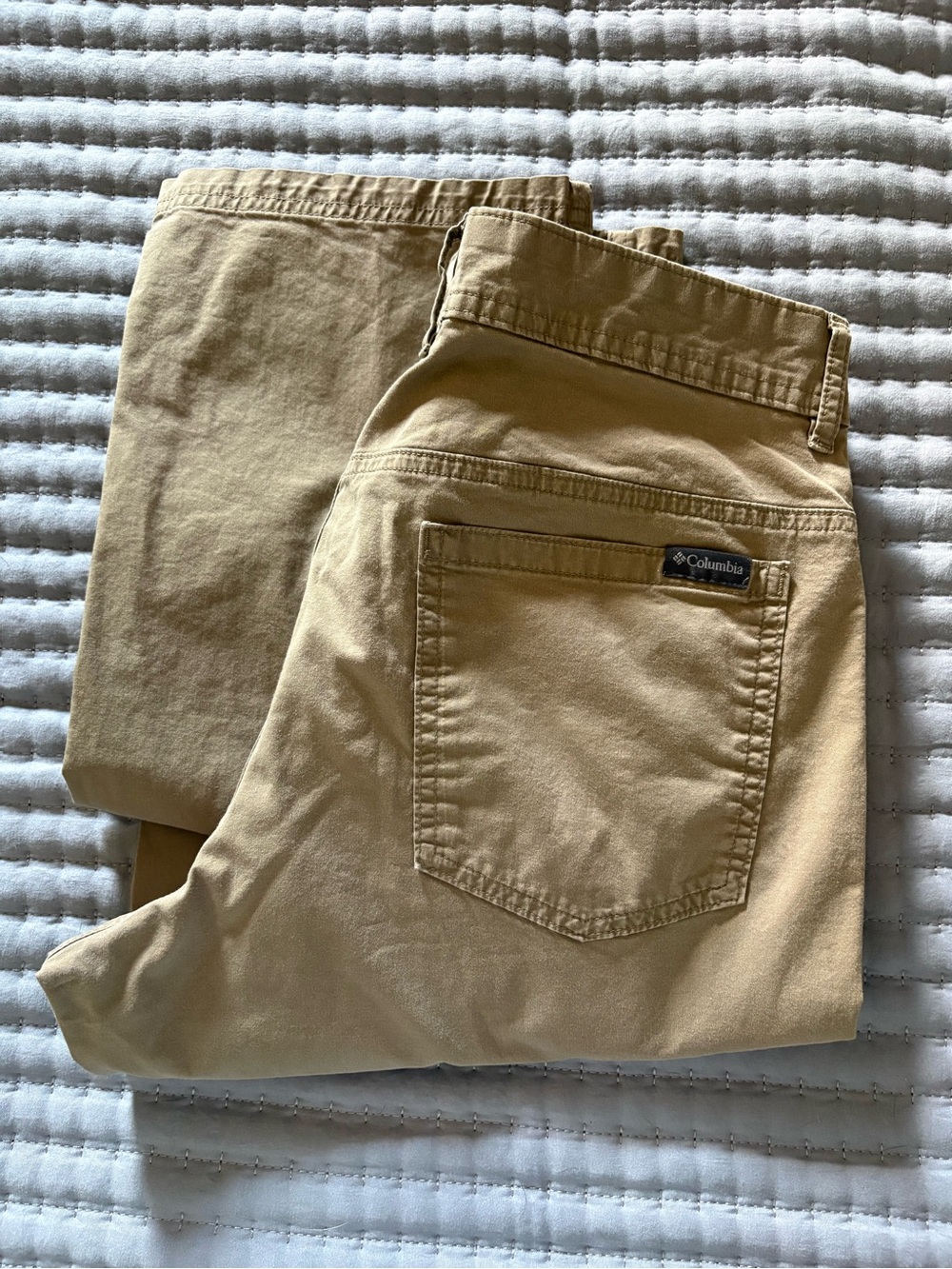 Columbia Men's Light Tan Chino Pants
